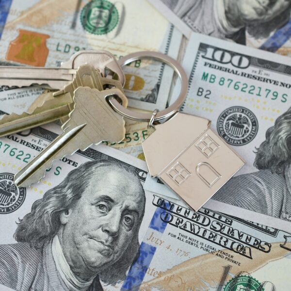 How to Make a Profit When Selling Your Home -